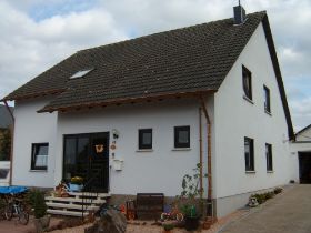 01 Haus klein.jpg
